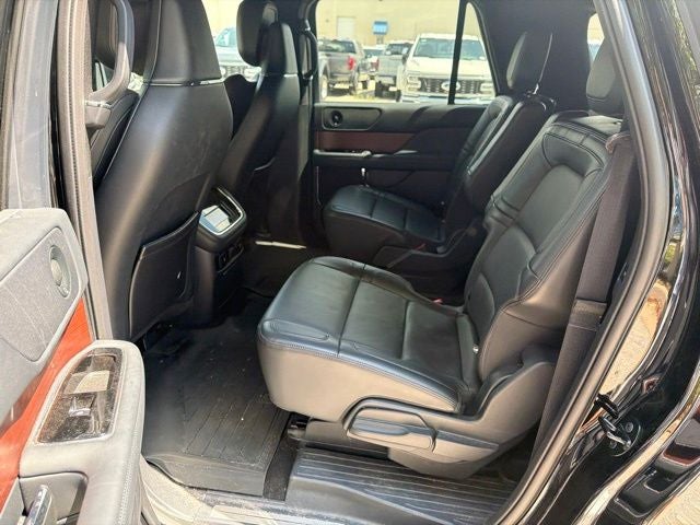 2023 Lincoln Navigator L Reserve
