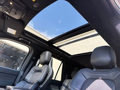 2023 Lincoln Navigator L Reserve