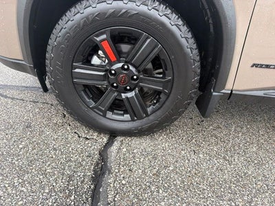 2025 Nissan Rogue Rock Creek