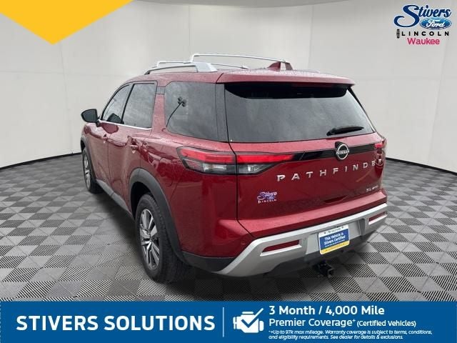 2023 Nissan Pathfinder SL