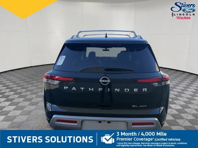 2025 Nissan Pathfinder SL