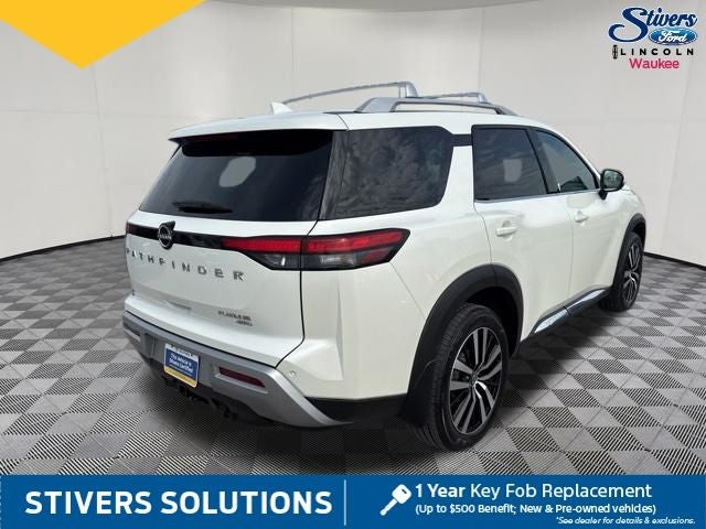 2024 Nissan Pathfinder Platinum