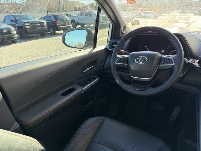 2024 Toyota Sienna XLE 7 Passenger