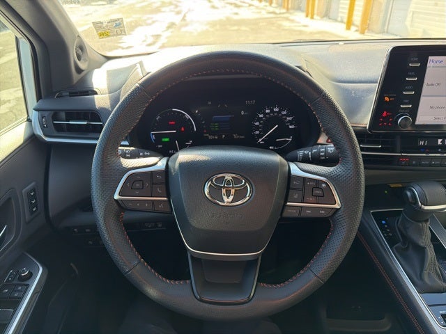 2024 Toyota Sienna XLE 7 Passenger