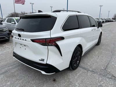 2024 Toyota Sienna XLE 7 Passenger