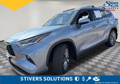 2020 Toyota Highlander Hybrid Platinum