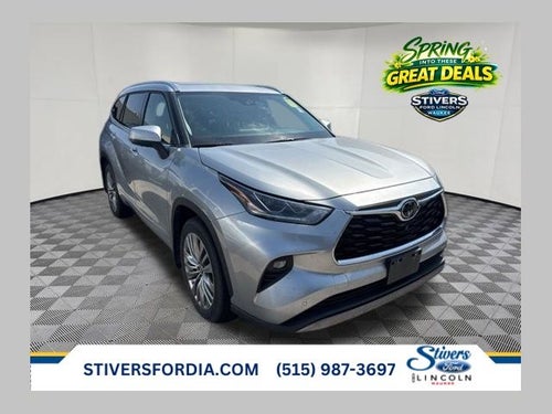 2022 Toyota Highlander Platinum