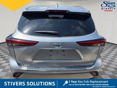 2022 Toyota Highlander Platinum