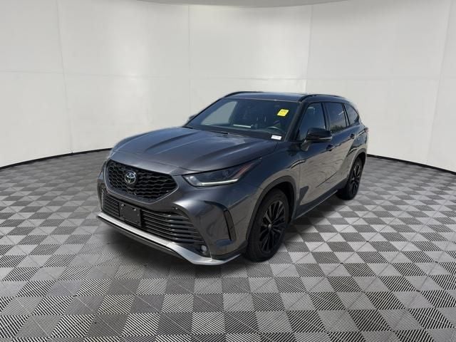 2025 Toyota Highlander XSE