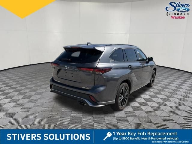 2025 Toyota Highlander XSE