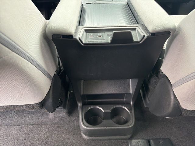 2026 Toyota Sienna LE 8 Passenger