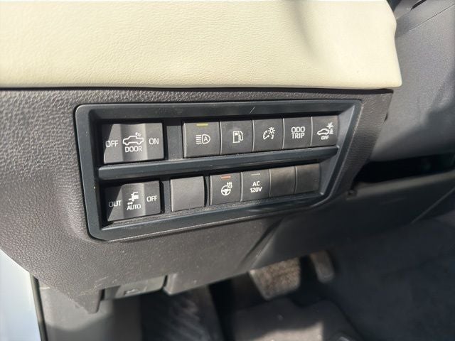 2024 Toyota Tundra Hybrid Capstone