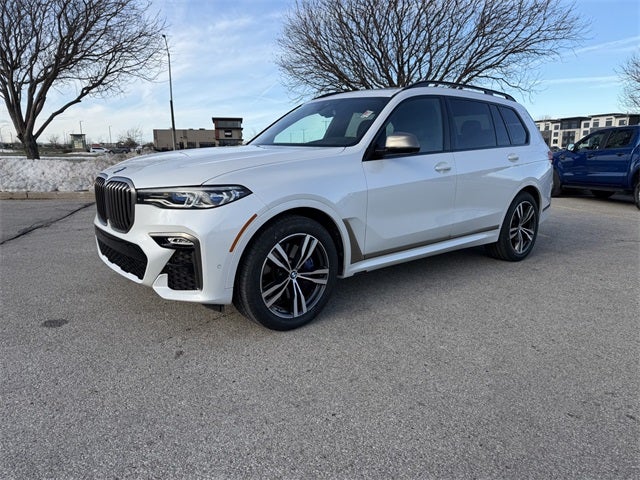 2022 BMW X7 M50i