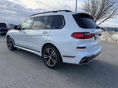 2022 BMW X7 M50i