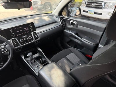 2023 Kia Sorento LX