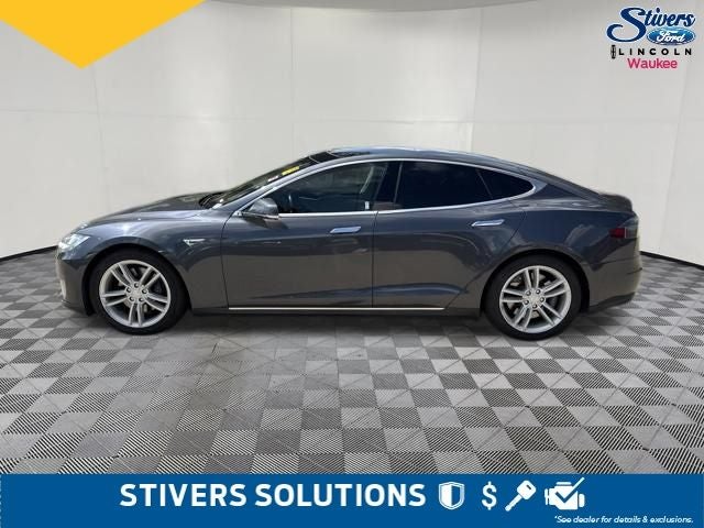 2015 Tesla Model S Base