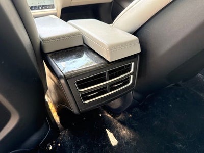 2015 Tesla Model S Base