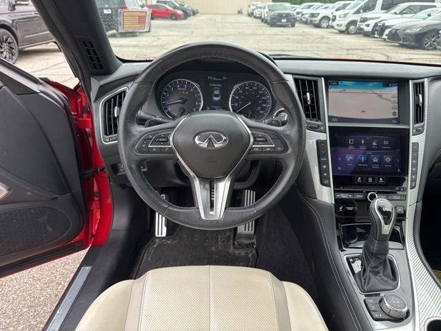 2017 INFINITI Q60 Red Sport 400