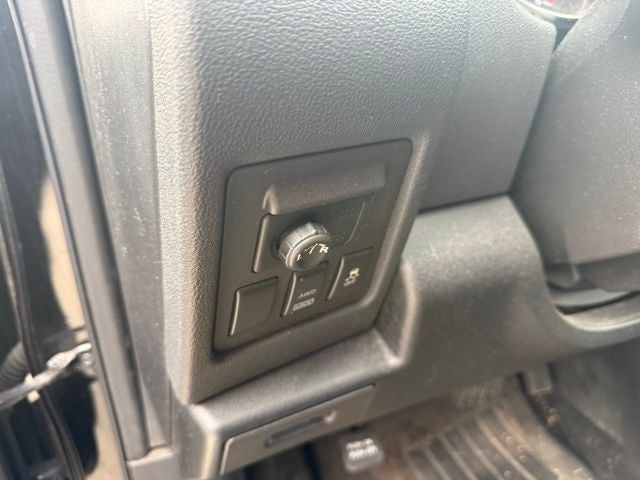 2013 Nissan Rogue SV