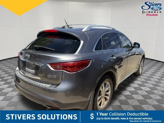 2016 INFINITI QX70 Base