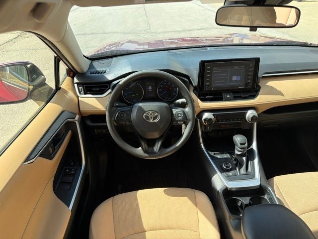 2020 Toyota RAV4 Hybrid LE