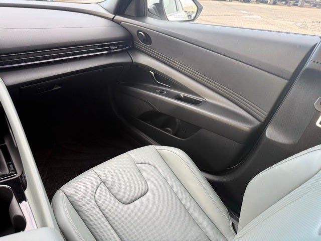 2024 Hyundai Elantra Hybrid Limited