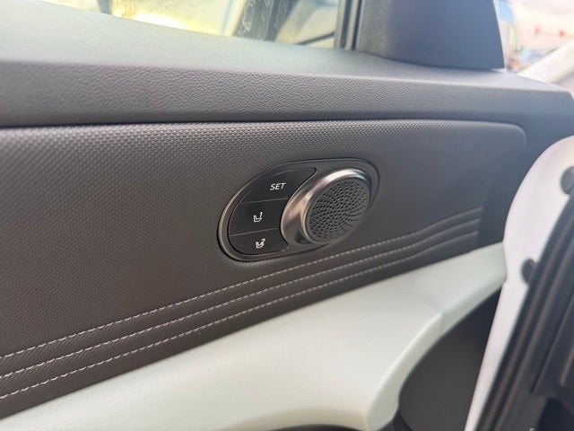 2024 Hyundai Elantra Hybrid Limited