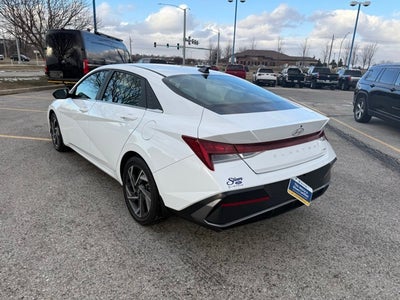 2024 Hyundai Elantra Hybrid Limited