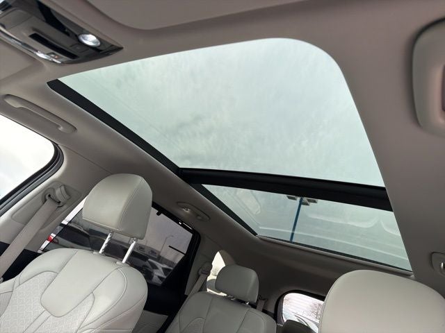 2023 Kia Sorento Plug-In Hybrid SX Prestige