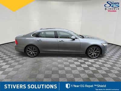 2018 Volvo S90 T5 Momentum