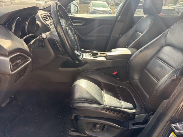 2017 Jaguar F-PACE 35t Prestige