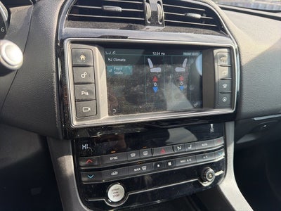 2017 Jaguar F-PACE 35t Prestige