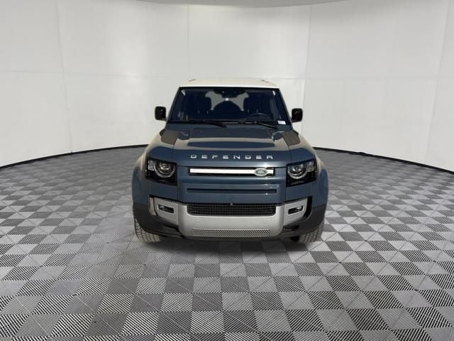 2020 Land Rover Defender 110 SE
