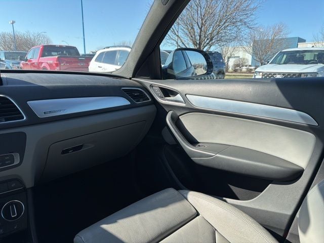 2018 Audi Q3 2.0T Premium quattro