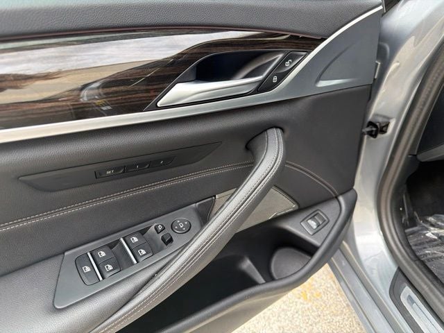 2023 BMW 5 Series 530i xDrive