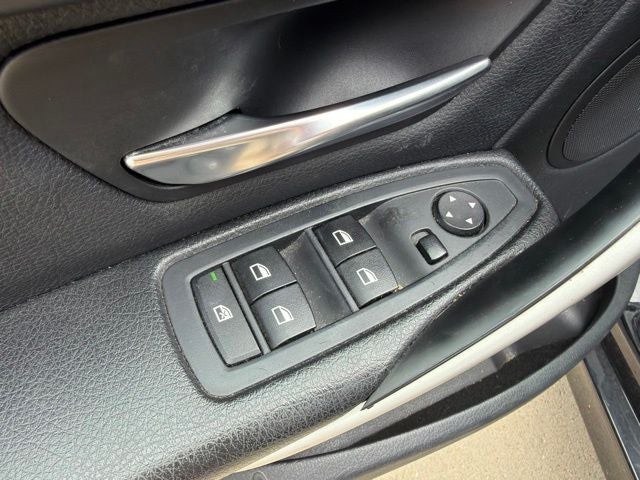 2015 BMW 3 Series 320i xDrive