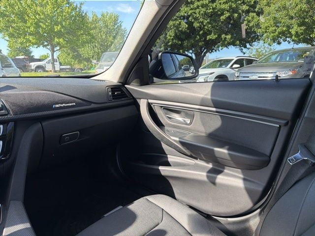 2018 BMW 3 Series 320i xDrive