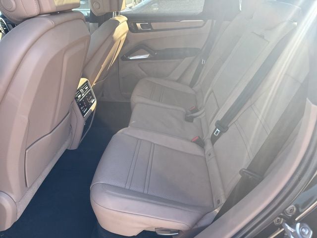 2021 Porsche Cayenne Coupe Turbo