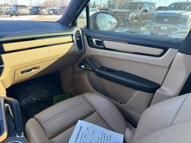 2021 Porsche Cayenne Coupe Turbo