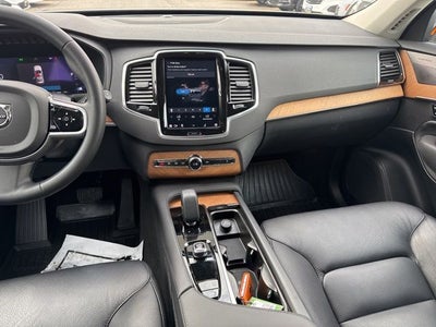 2023 Volvo XC90 B6 Plus 6-Seater