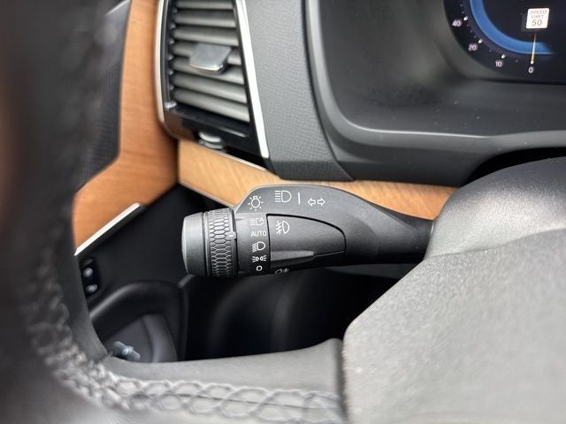 2023 Volvo XC90 B6 Plus 6-Seater