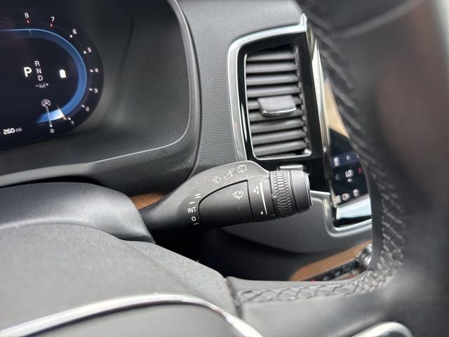 2023 Volvo XC90 B6 Plus 6-Seater