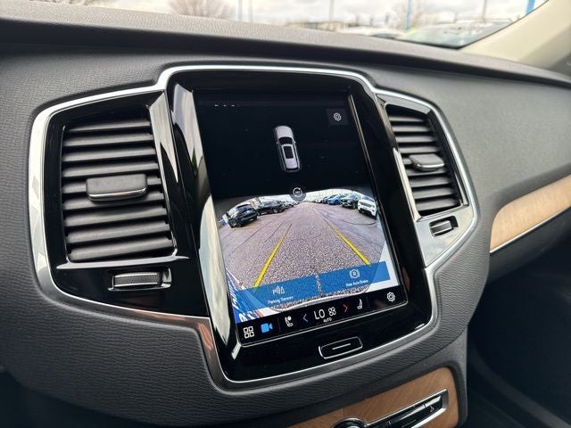 2023 Volvo XC90 B6 Plus 6-Seater